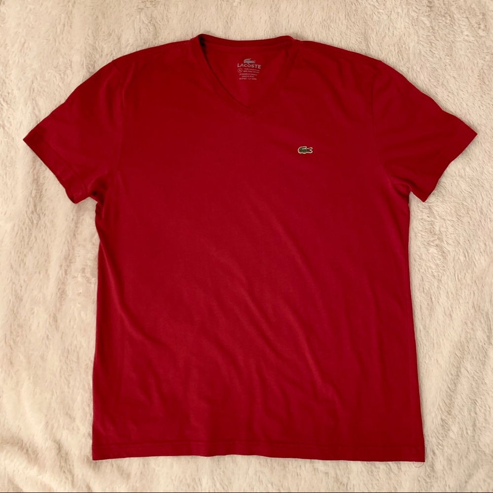 NWOT! Men’s Lacoste v-neck tee